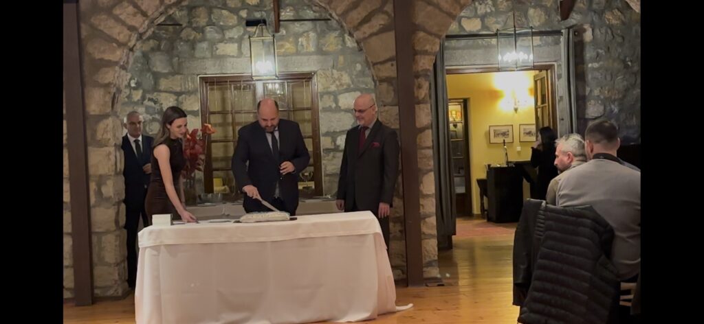 Προχωράμε μαζί στη νέα χρονιά